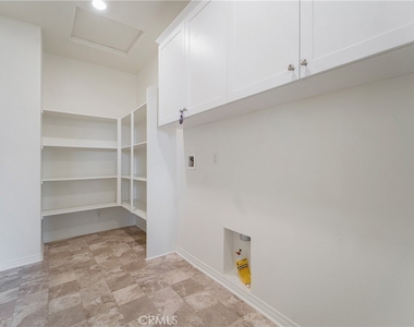 4952 S Anderson - Photo Thumbnail 21