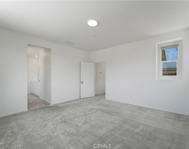 4952 S Anderson - Photo Thumbnail 17