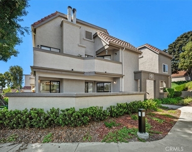28081 Montecito - Photo Thumbnail 1