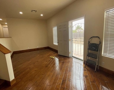 176 Millan Street - Photo Thumbnail 12