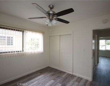 207 S 3rd - Photo Thumbnail 15