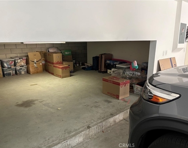4444 Owens Street - Photo Thumbnail 8
