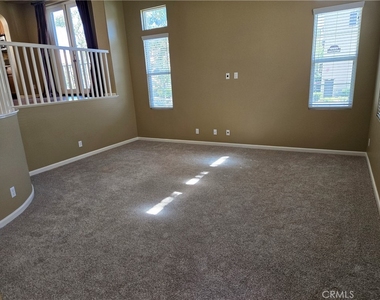 4444 Owens Street - Photo Thumbnail 4