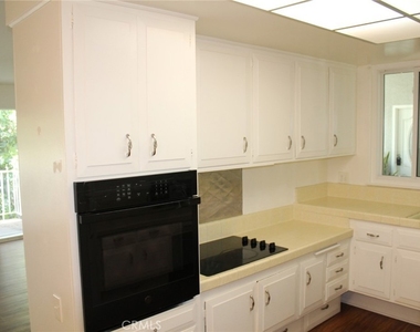 270 Avenida Sevilla - Photo Thumbnail 6