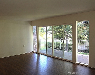270 Avenida Sevilla - Photo Thumbnail 4