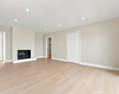 7751 Newman - Photo Thumbnail 4