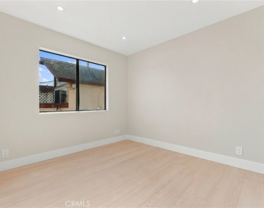 7751 Newman - Photo Thumbnail 29
