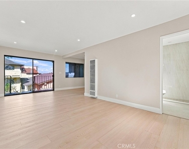 7751 Newman - Photo Thumbnail 21