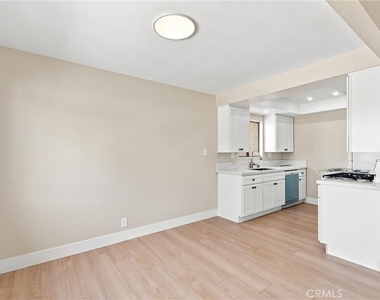 7751 Newman - Photo Thumbnail 12