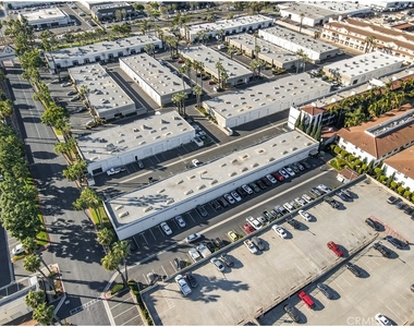17200 Newhope - Photo Thumbnail 29