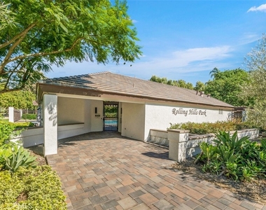 25732 Weston Drive - Photo Thumbnail 60