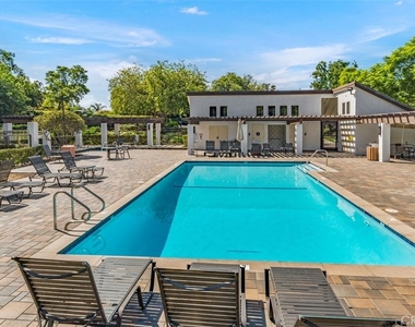 25732 Weston Drive - Photo Thumbnail 62