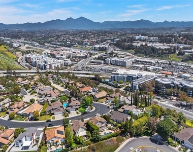 25732 Weston Drive - Photo Thumbnail 41