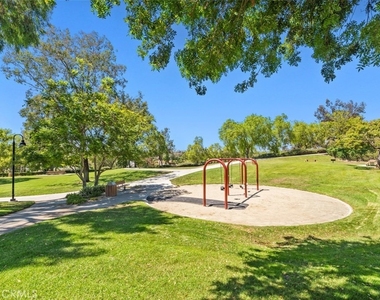 25732 Weston Drive - Photo Thumbnail 51