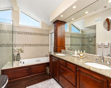 25732 Weston Drive - Photo Thumbnail 21