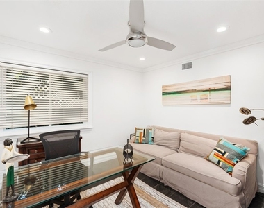 25732 Weston Drive - Photo Thumbnail 16