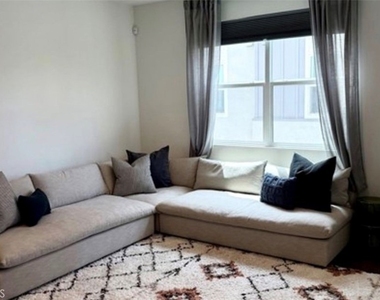 1197 Winslow Lane - Photo Thumbnail 6