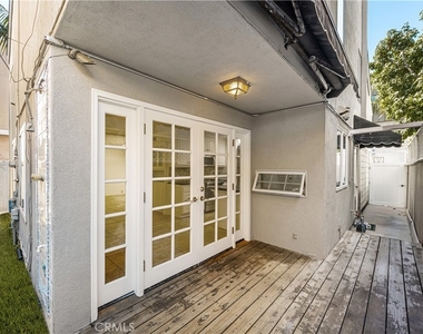 68 B Surfside Avenue - Photo Thumbnail 12