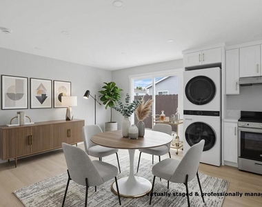 14549 Kittery Street - Photo Thumbnail 12
