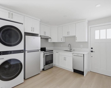 14549 Kittery Street - Photo Thumbnail 14