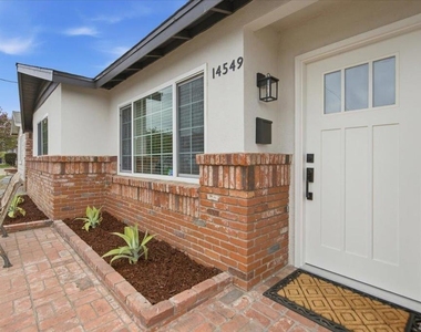 14549 Kittery Street - Photo Thumbnail 1