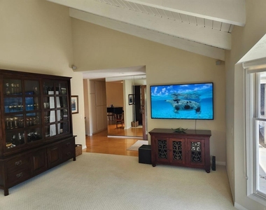 7245 Carpa Court - Photo Thumbnail 4