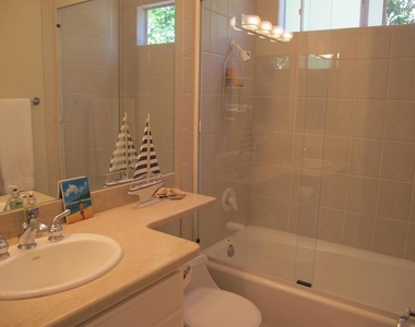 7245 Carpa Court - Photo Thumbnail 22