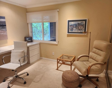 7245 Carpa Court - Photo Thumbnail 20