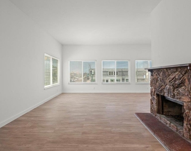 1625 Palmetto Avenue - Photo Thumbnail 2