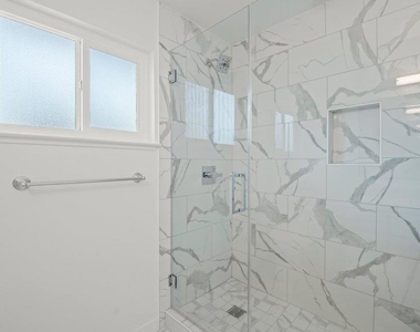 1625 Palmetto Avenue - Photo Thumbnail 8