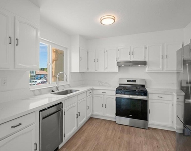 1625 Palmetto Avenue - Photo Thumbnail 6