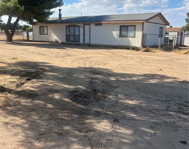 13958 Sage Street - Photo Thumbnail 1