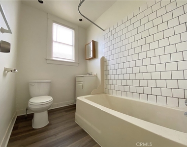 3449 4th Street - Photo Thumbnail 3