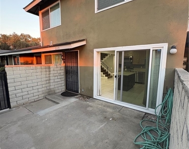 2119 Eveningside Drive - Photo Thumbnail 2