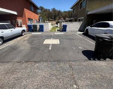 2119 Eveningside Drive - Photo Thumbnail 30
