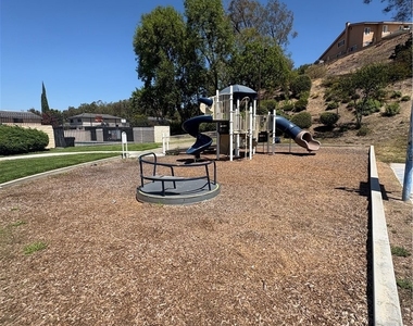 2119 Eveningside Drive - Photo Thumbnail 33