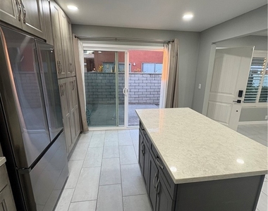 2119 Eveningside Drive - Photo Thumbnail 13