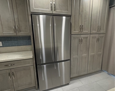 2119 Eveningside Drive - Photo Thumbnail 8