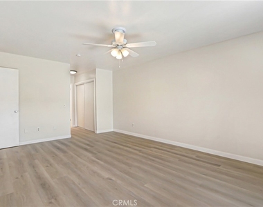 180 E Parkdale - Photo Thumbnail 8
