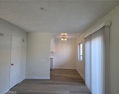 1507 S Euclid - Photo Thumbnail 3