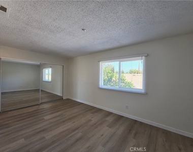 1507 S Euclid - Photo Thumbnail 10