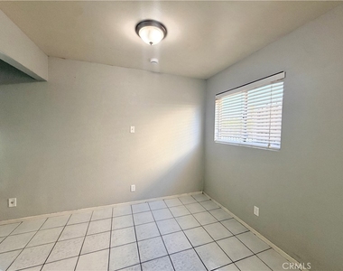 1548 11th Avenue - Photo Thumbnail 4