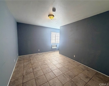 1548 11th Avenue - Photo Thumbnail 10