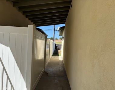 351 S 2nd - Photo Thumbnail 13