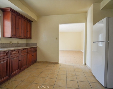 12612 Inglewood - Photo Thumbnail 7