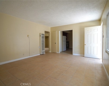 12612 Inglewood - Photo Thumbnail 1