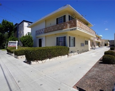 12612 Inglewood - Photo Thumbnail 31