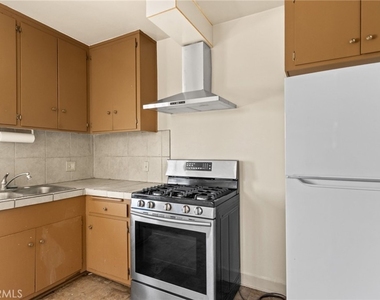 3823 Wisconsin Street - Photo Thumbnail 11