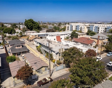 3823 Wisconsin Street - Photo Thumbnail 39