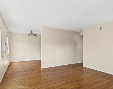 3823 Wisconsin Street - Photo Thumbnail 5